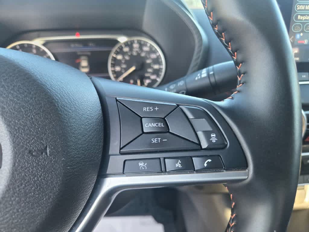 Used 2025 GMC Sierra 1500 AT4 AWD/4WD image 10