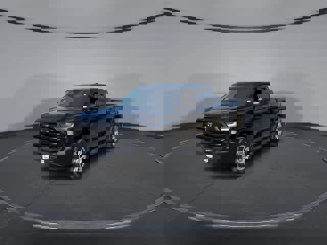 Used 2023 Toyota Tundra SR w/ SR Tow Package image 4