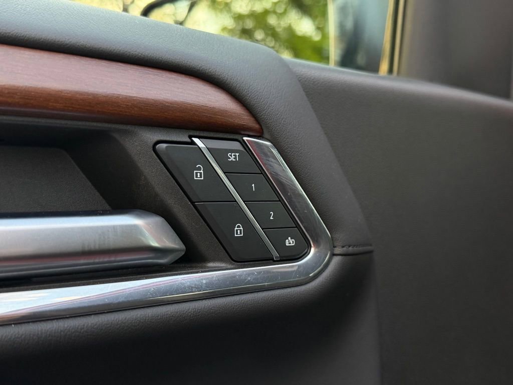 Used 2023 GMC Sierra 1500 Denali w/ Technology Package image 13