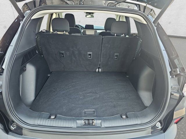 Used 2022 Ford Escape SE w/ Convenience Package image 12