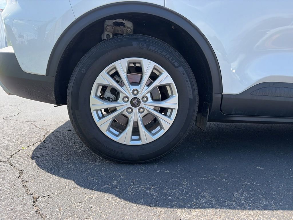 Used 2024 Ford Escape Active image 9