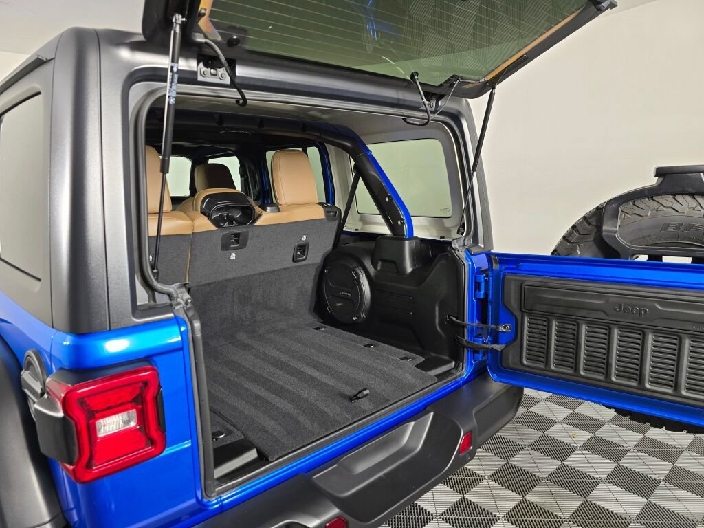 Used 2021 Jeep Wrangler Unlimited Rubicon image 14