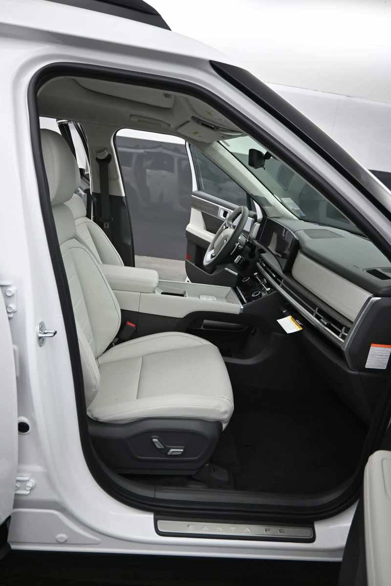 New 2026 Hyundai Santa Fe Calligraphy AWD/4WD image 15