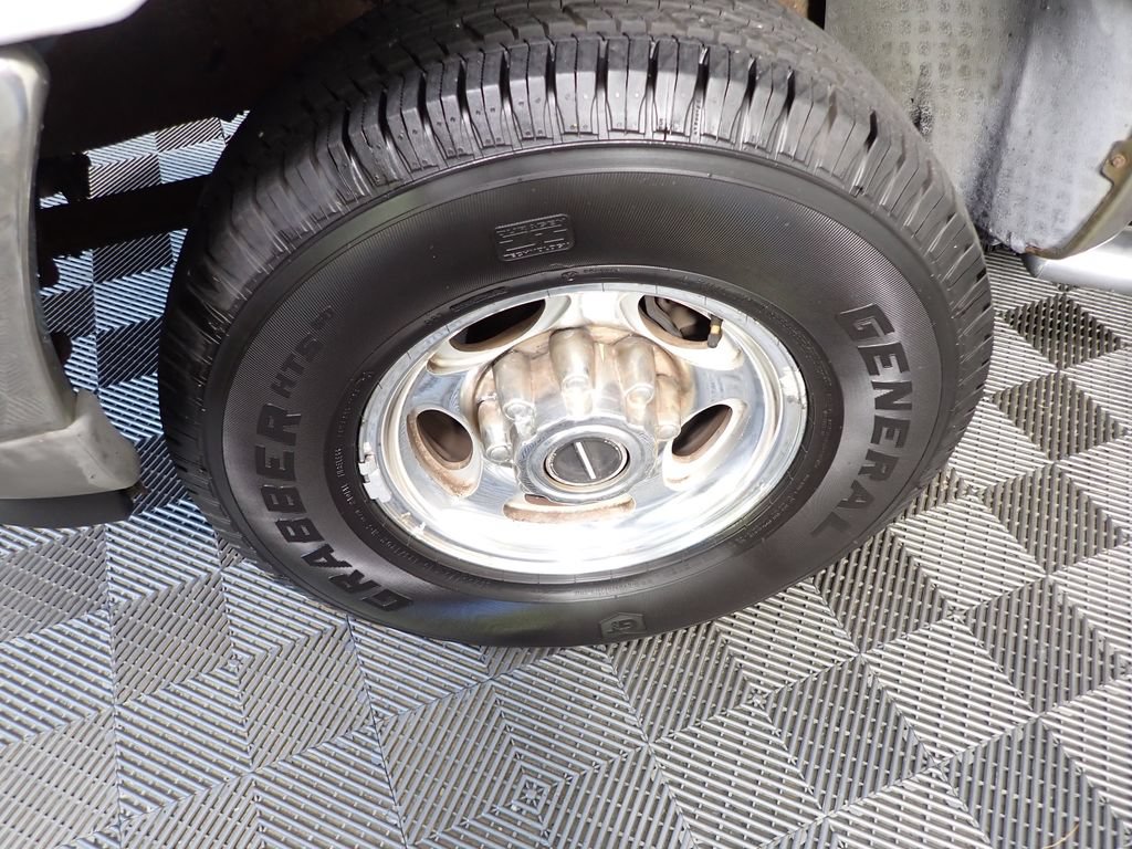 Used 2003 Ford F250 XL AWD/4WD image 32