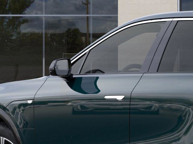 Used 2026 Cadillac Lyriq Luxury image 12