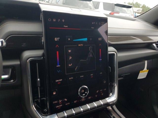 New 2026 GMC Yukon XL Elevation AWD/4WD image 25