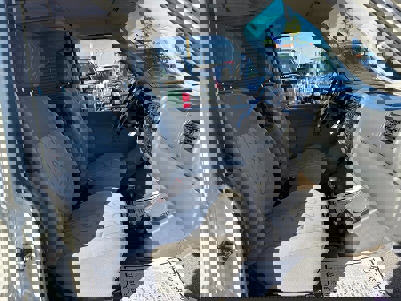 Used 2000 Volkswagen Eurovan MV image 9