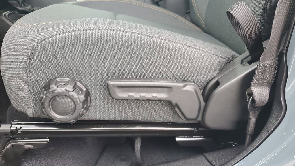 New 2026 Jeep Gladiator Sport image 22