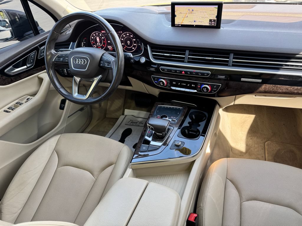 Used 2019 Audi Q7 3.0T Prestige w/ Prestige Package AWD/4WD image 12