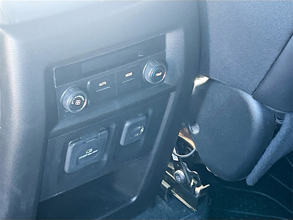 Used 2023 Chevrolet Traverse RS w/ LPO, Floor Liner Package image 26