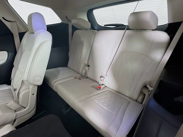 Used 2023 Buick Enclave Avenir w/ Avenir Technology Package AWD/4WD image 37