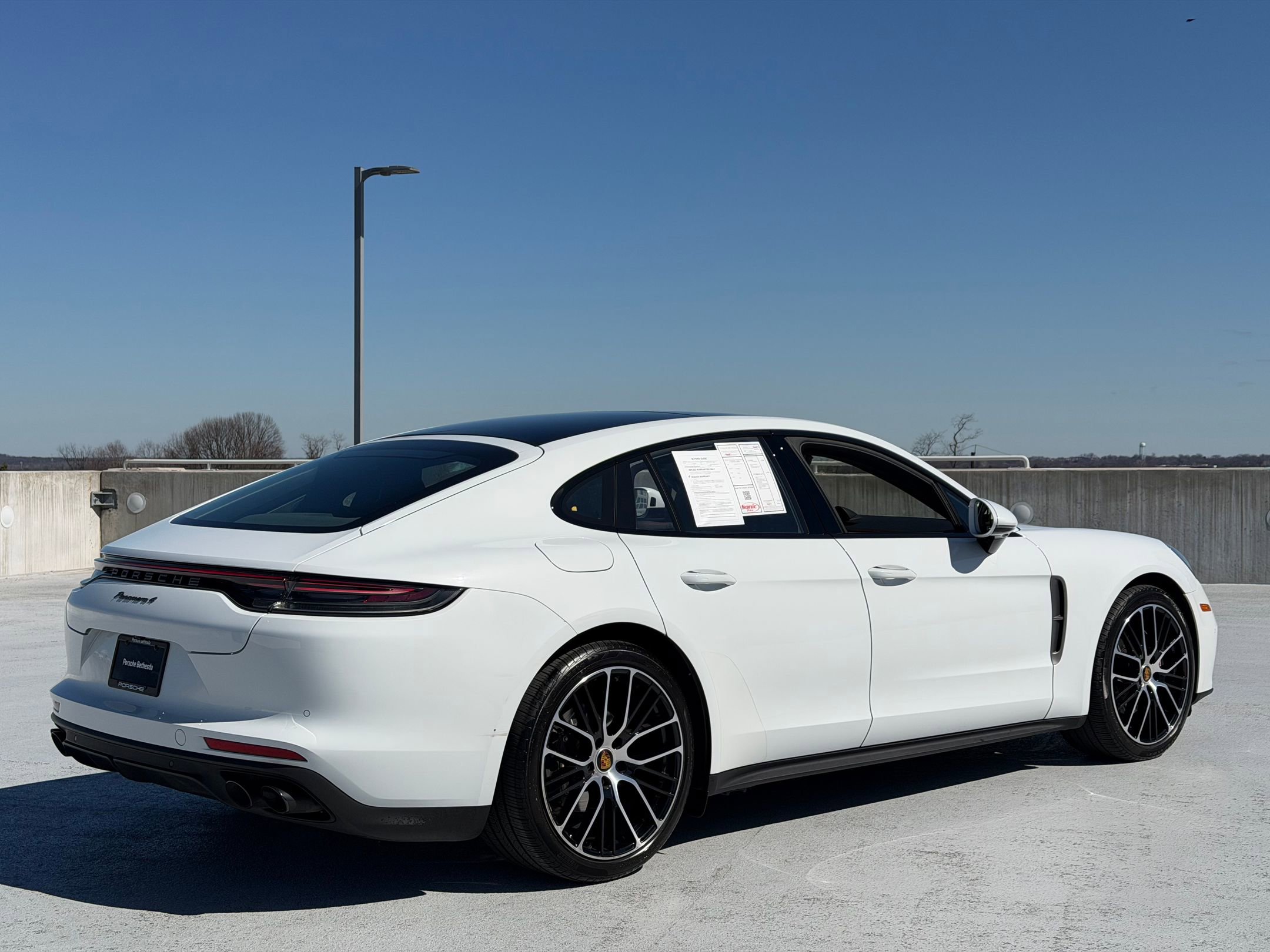 Certified 2023 Porsche Panamera 4 Platinum Edition image 7