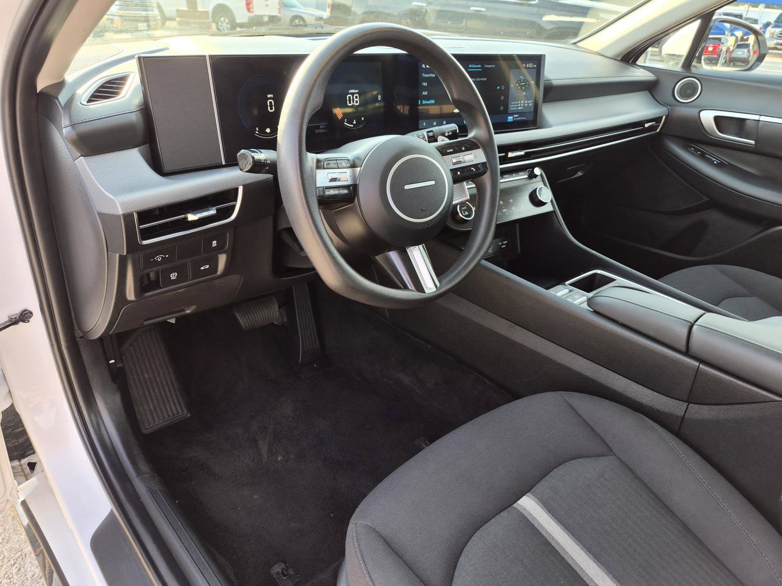 Used 2025 Hyundai Sonata SEL FWD image 16