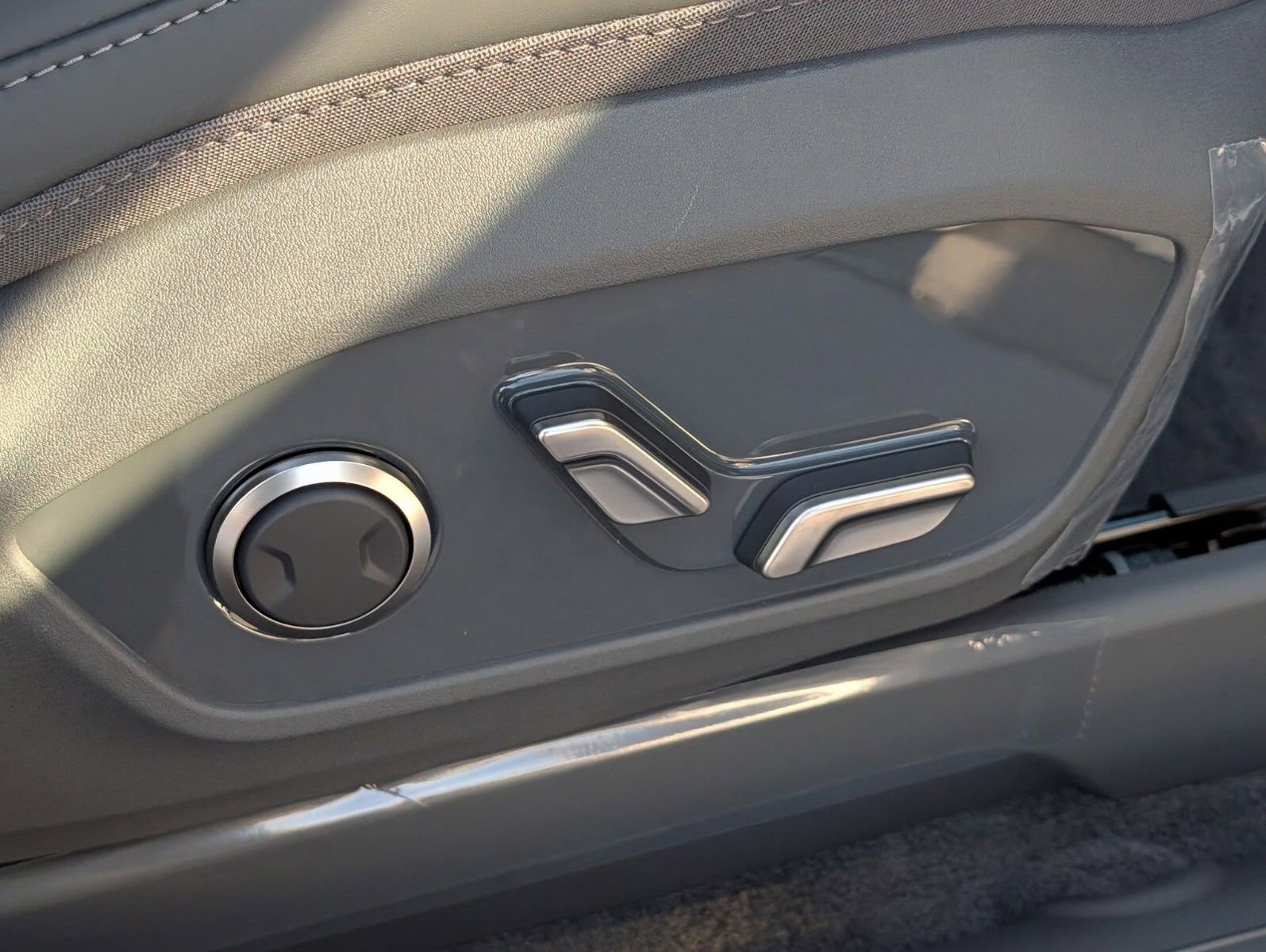 New 2026 Kia EV9 Wind image 30