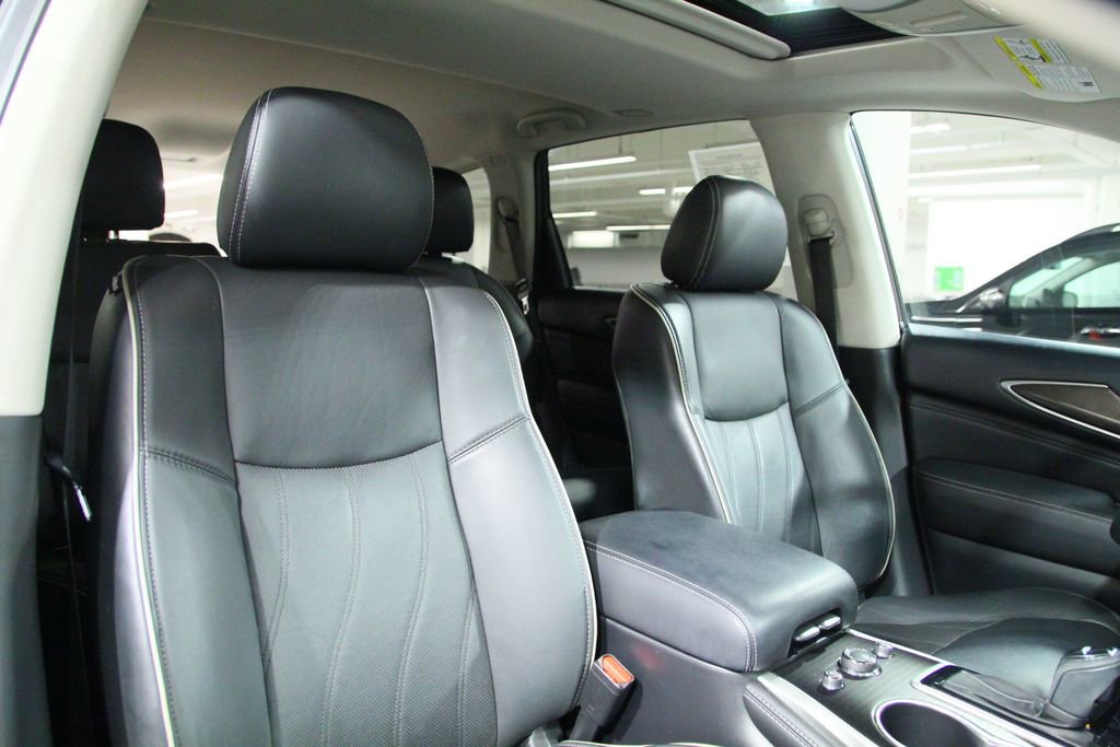 Used 2019 INFINITI QX60 Luxe w/ Essential Package AWD/4WD image 23