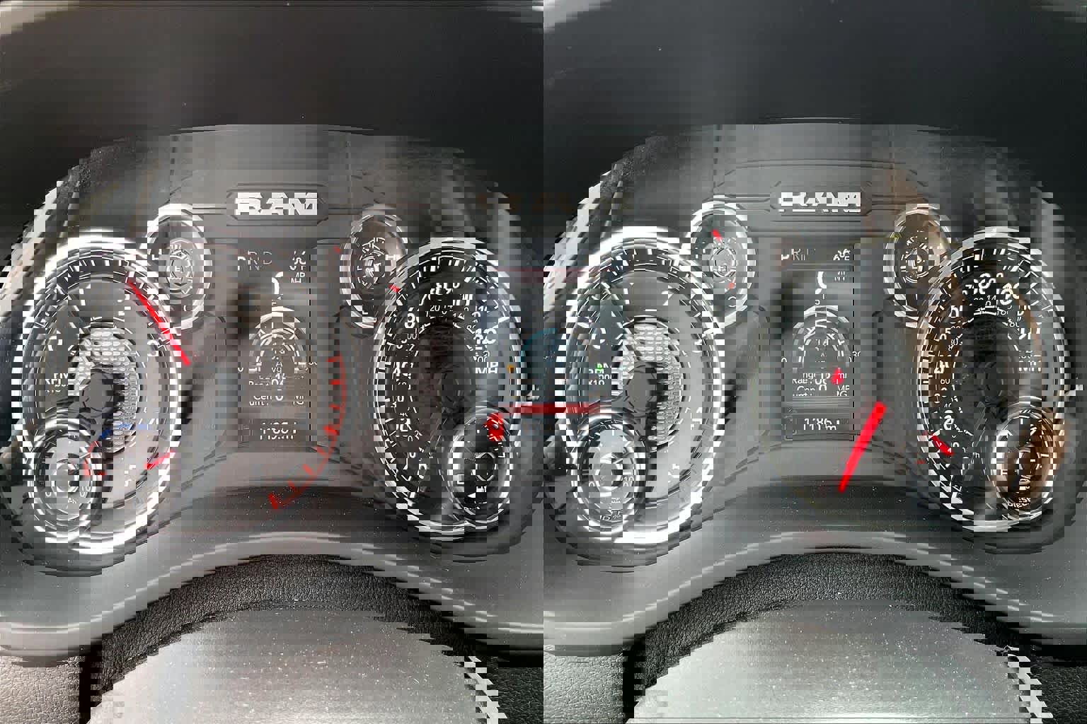 Used 2024 RAM 3500 Tradesman w/ Chrome Appearance Group image 23