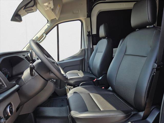 New 2025 Ford Transit 250 148 Medium Roof w/ Load Area Protection Package image 4