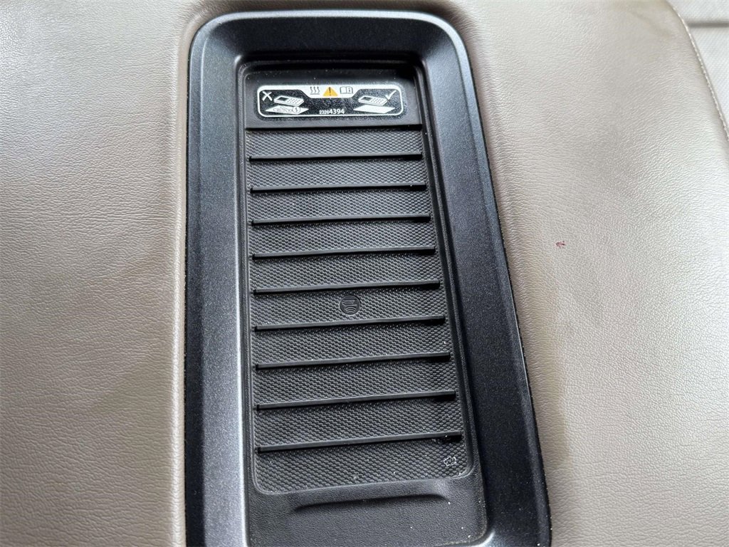 Used 2016 GMC Yukon SLT w/ Open Road Package image 10