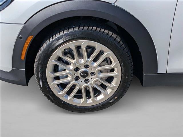 New 2026 MINI Cooper 4-Door Hardtop FWD image 10