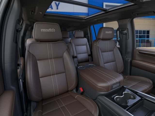 New 2026 Chevrolet Suburban High Country AWD/4WD image 16