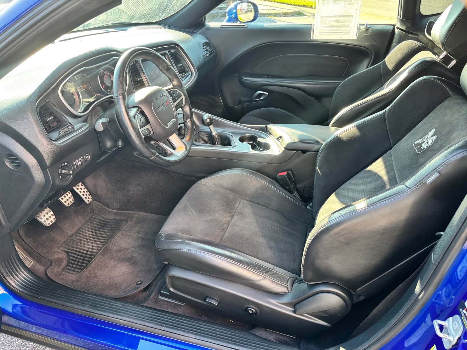 Used 2018 Dodge Challenger R/T Scat Pack w/ Dynamics Package RWD image 13