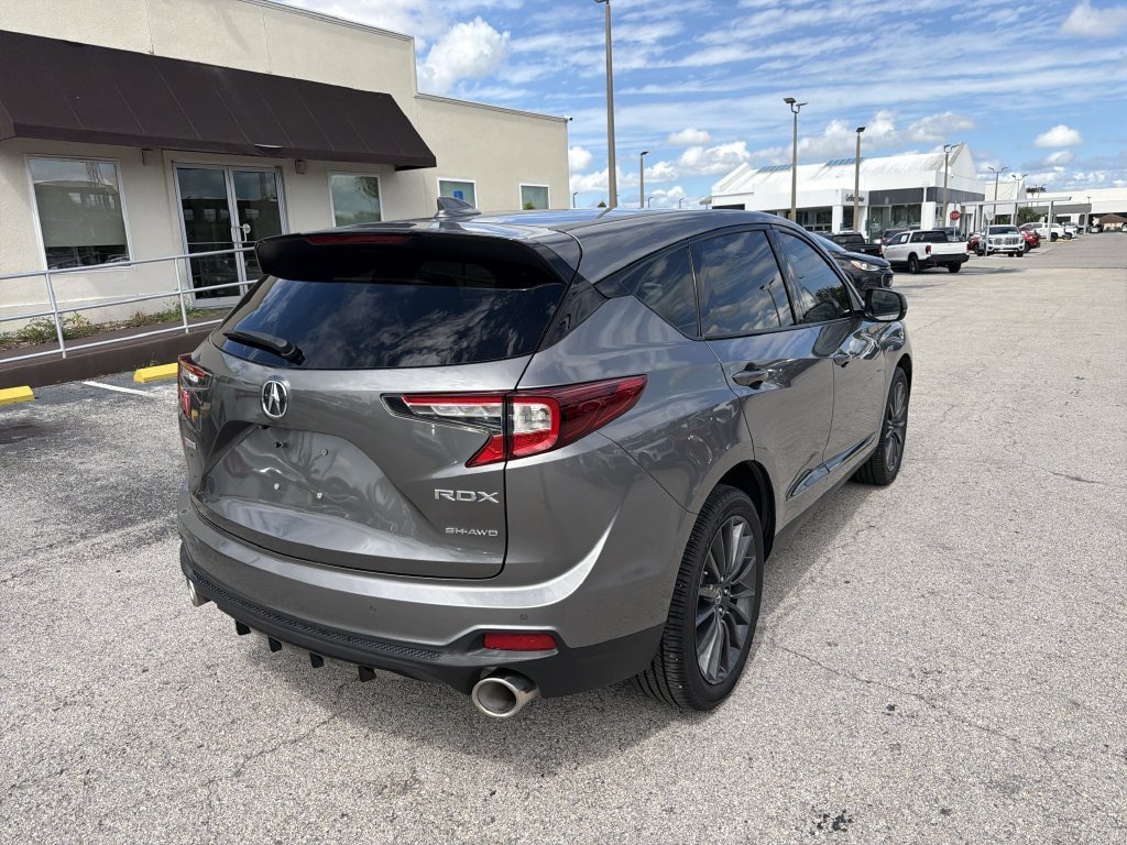 Used 2023 Acura RDX w/ Advance Package AWD/4WD image 4