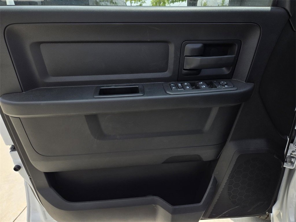 New 2025 RAM 3500 Tradesman w/ Chrome Appearance Group image 19