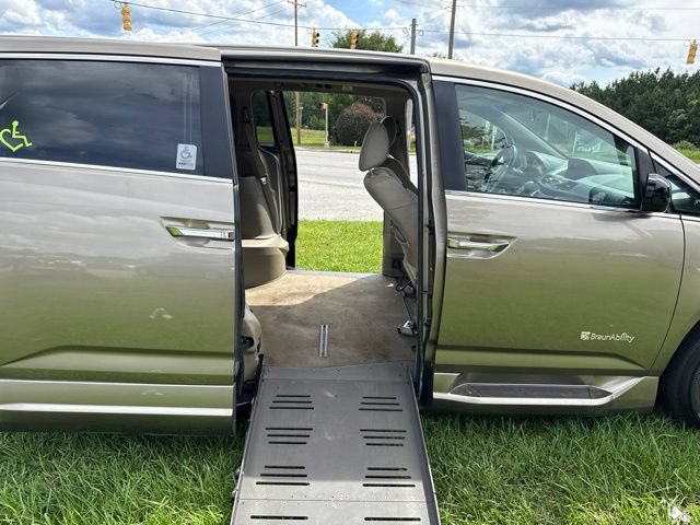 Used 2011 Honda Odyssey EX image 28