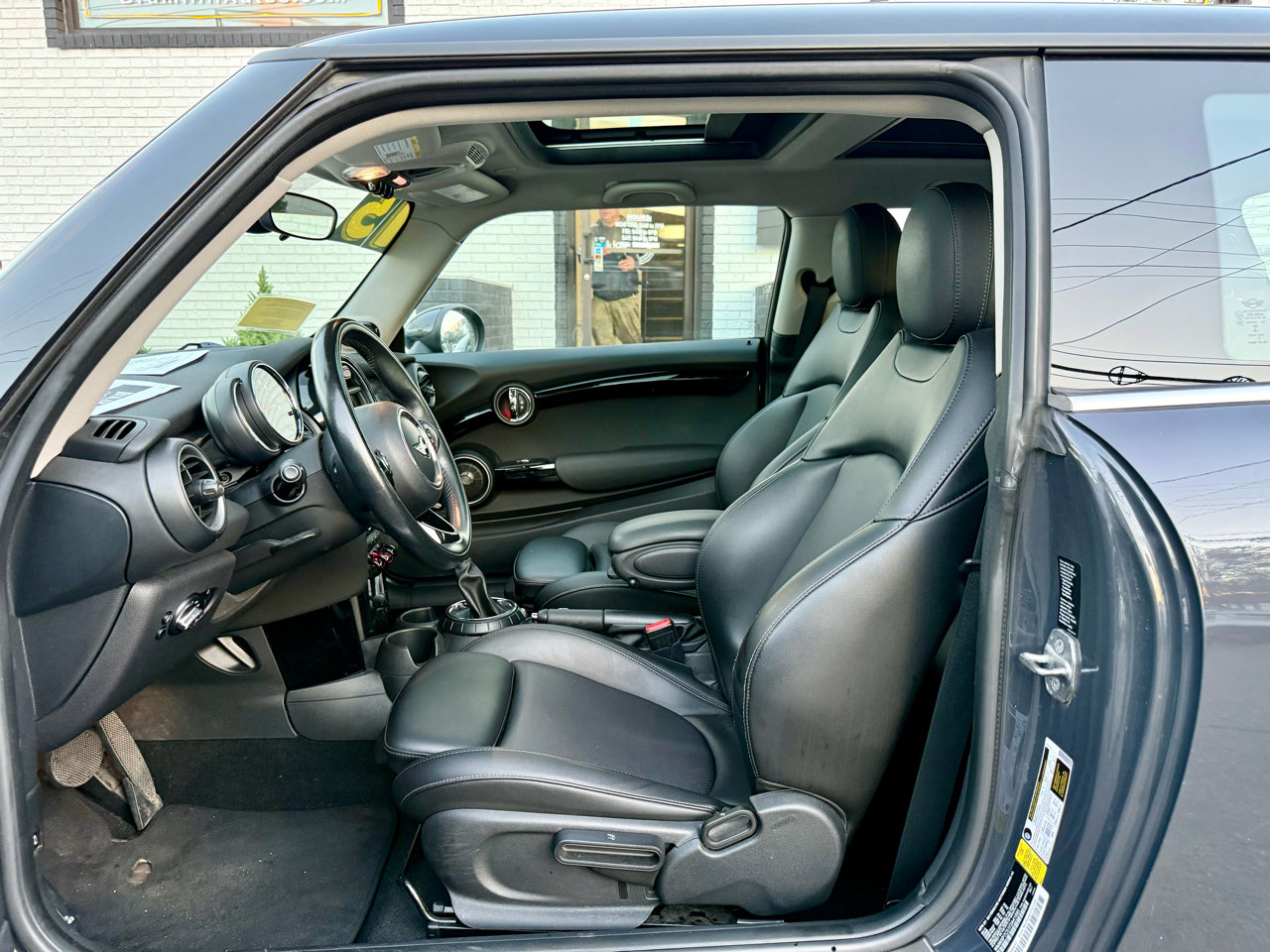 Used 2015 MINI Cooper S image 15