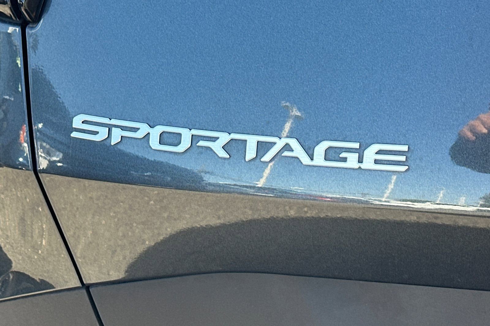 Used 2024 Kia Sportage EX FWD image 24