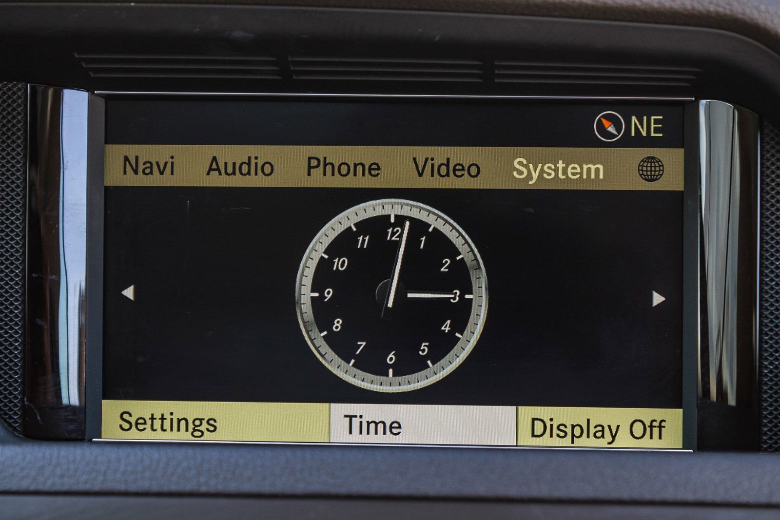 Used 2012 Mercedes-Benz E 550 Coupe image 15