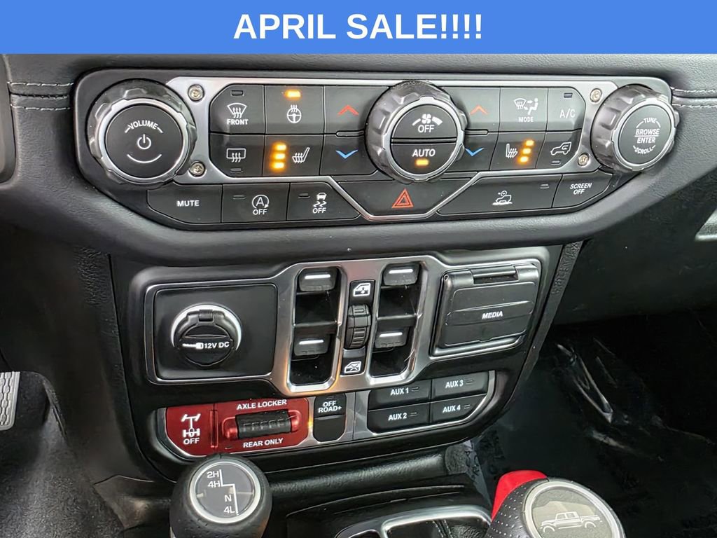 Used 2025 Jeep Gladiator Mojave w/ Convenience Group image 26