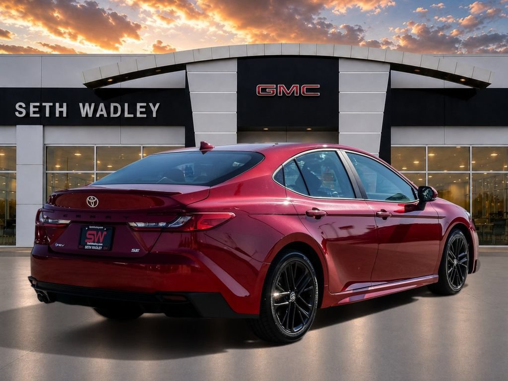 Used 2025 Toyota Camry SE FWD image 7