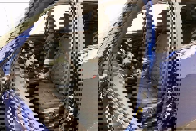 Certified 2023 GMC Terrain SLE w/ Driver Convenience Package image 8