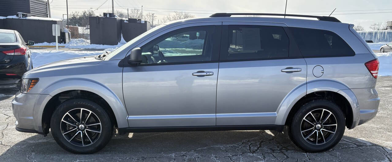 Used 2018 Dodge Journey SE w/ Popular Equipment Group image 5