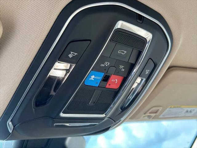Certified 2022 Jeep Grand Cherokee L Limited RWD image 27