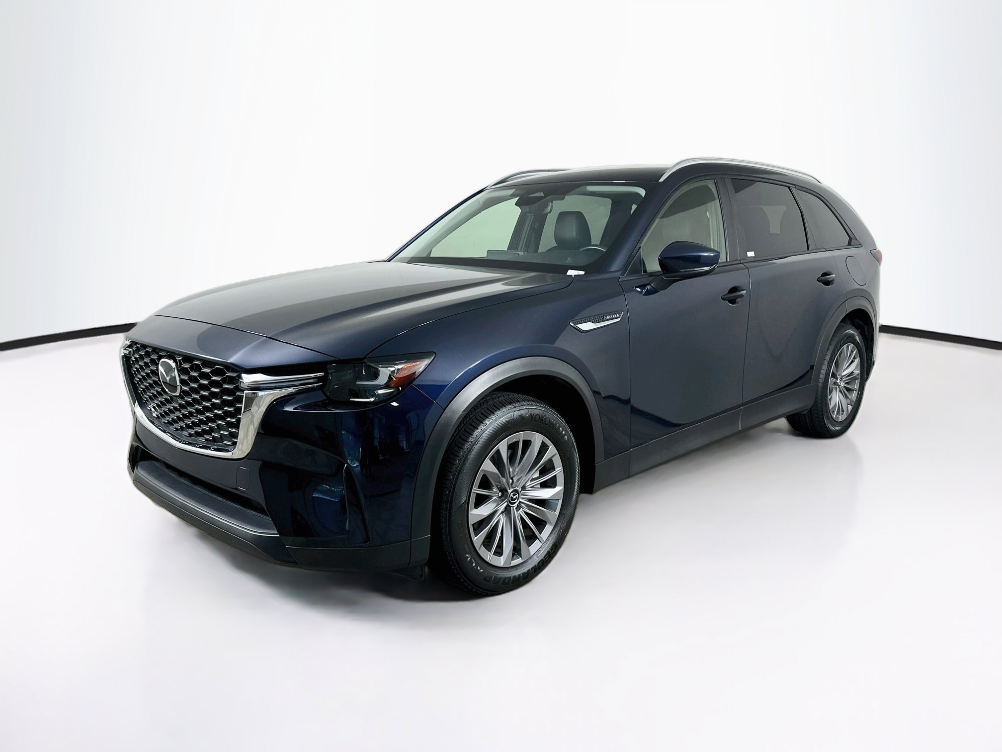 Used 2025 MAZDA CX-90 3.3 Turbo w/ Select Package AWD/4WD image 3