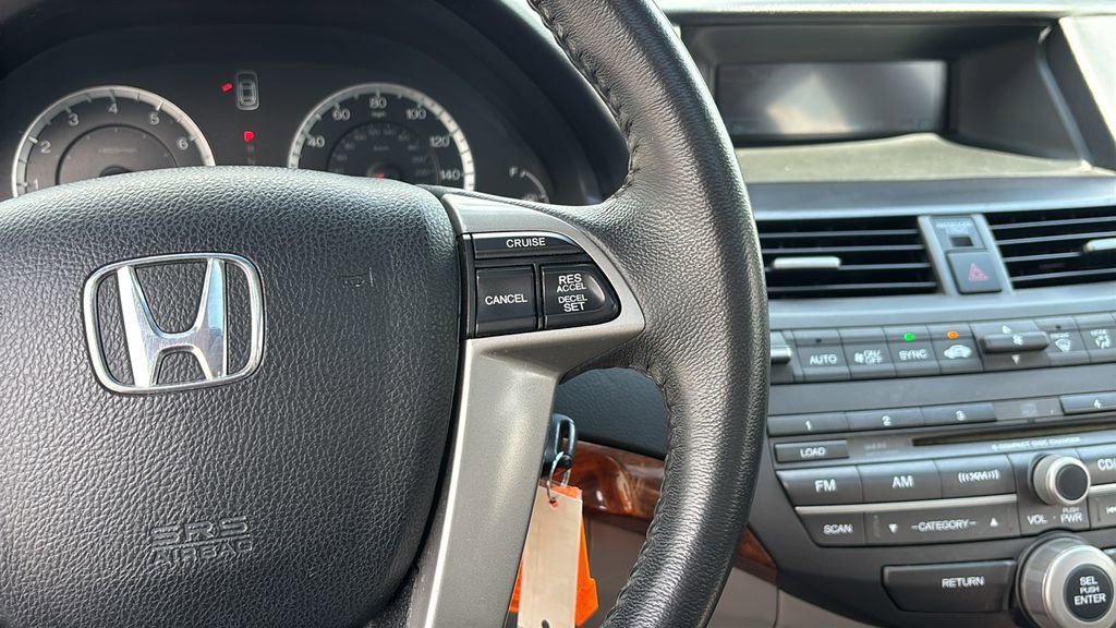 Used 2011 Honda Accord EX-L image 18