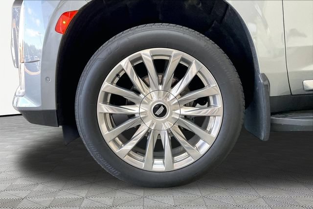 Certified 2023 Cadillac Escalade Premium Luxury AWD/4WD image 23