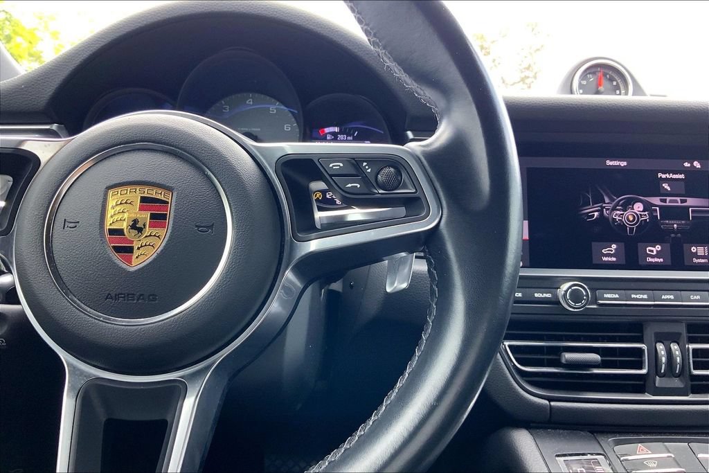 Used 2021 Porsche Macan S AWD/4WD image 18