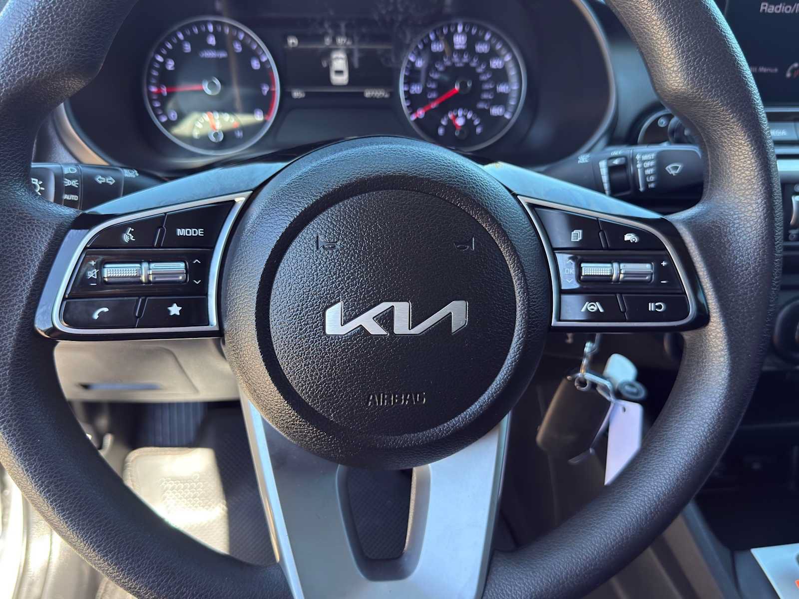 Certified 2024 Kia Forte LXS FWD image 18