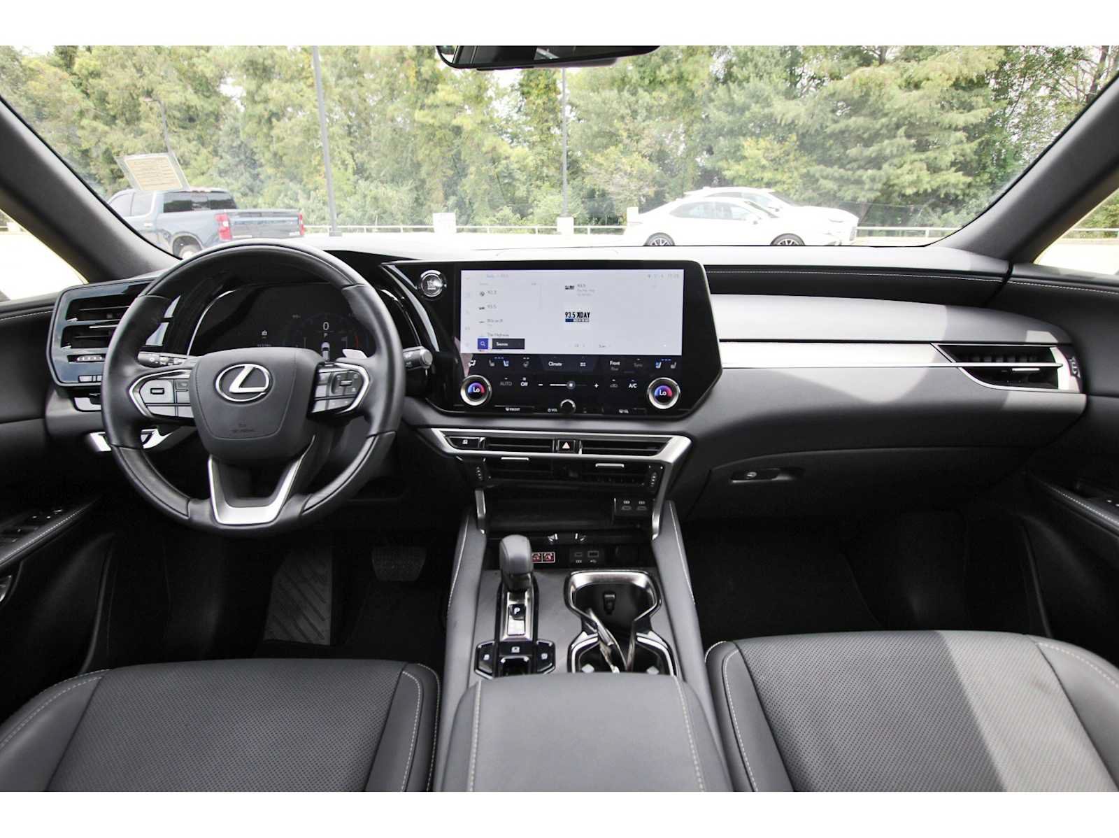 Used 2026 Lexus RX 350 Premium w/ Accessory Package (Z1) FWD image 7