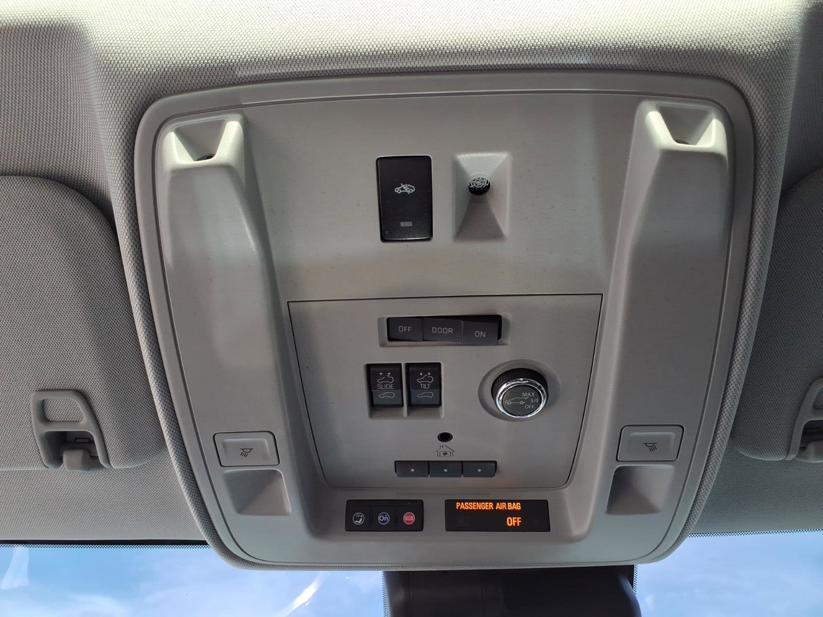 Used 2020 Cadillac Escalade Luxury image 22