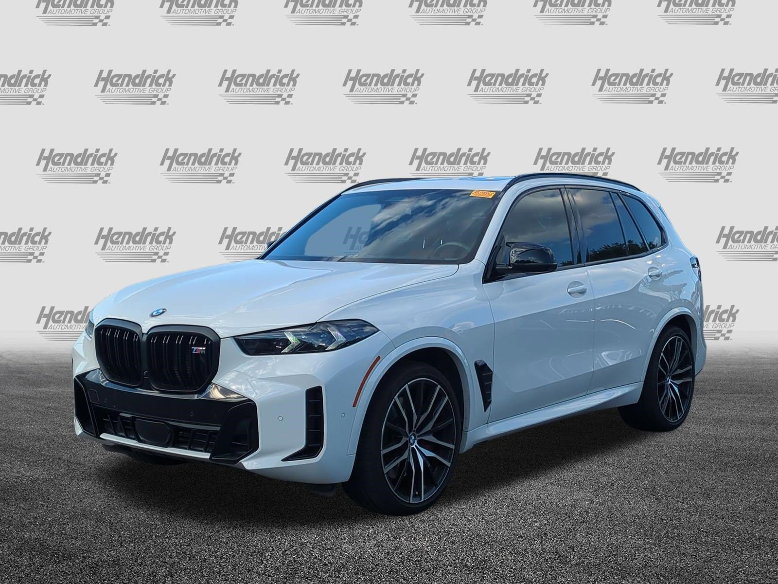 Certified 2024 BMW X5 M60i AWD/4WD image 5