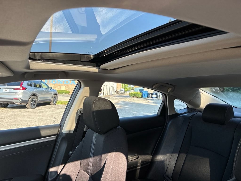 Certified 2018 Honda Civic EX image 19