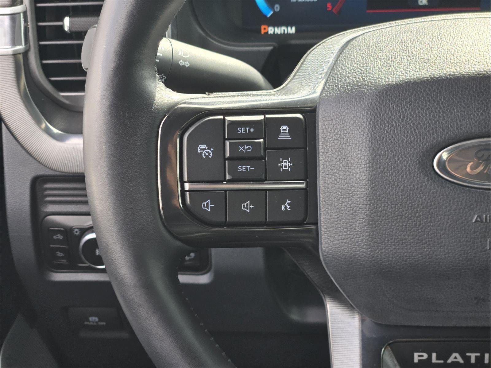 Certified 2025 Ford F250 Platinum AWD/4WD image 26