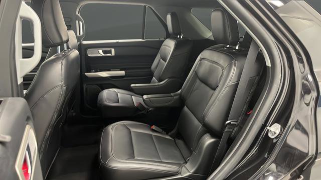 Used 2023 Ford Explorer Limited w/ Hybrid Equipment Group 310A AWD/4WD image 23