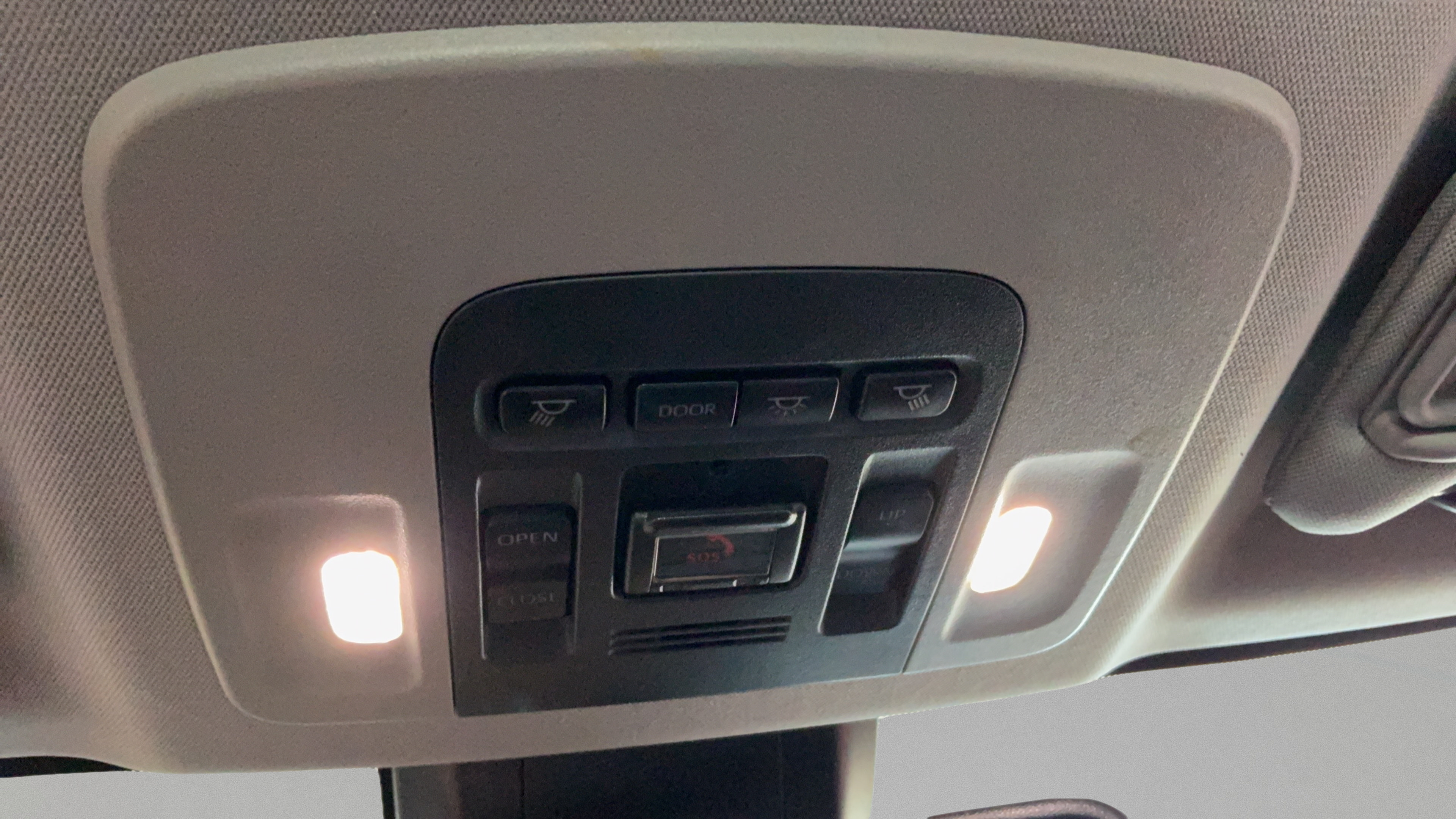 Used 2022 Toyota Camry SE w/ Audio Upgrade Package FWD image 22