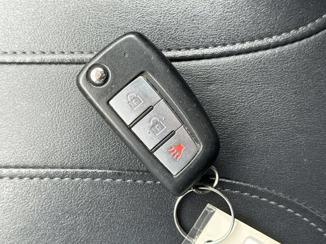 Used 2018 Nissan Rogue S FWD image 28