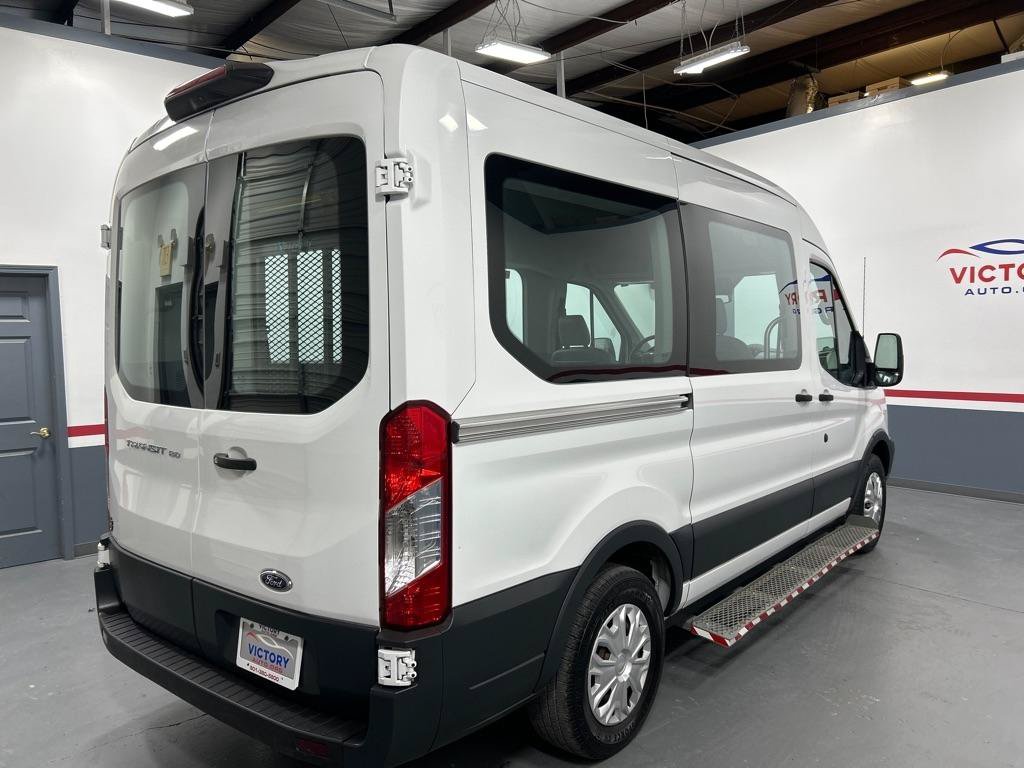 Used 2018 Ford Transit 150 XL RWD image 3